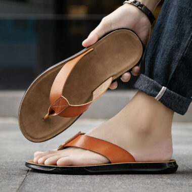 Minimalist stylish men’s leather flip flops