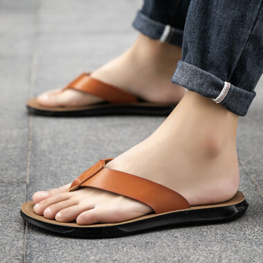 Minimalist stylish men’s leather flip flops