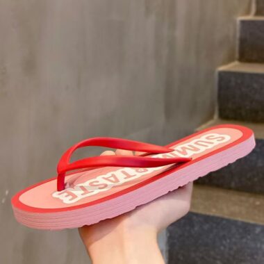 custom candy color women rubber flip flops supplier