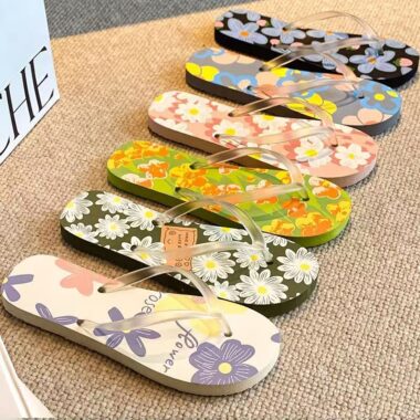 Custom casual versatile women PVC flip flops supplier