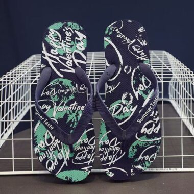 custom durable soft sole men rubber flip flops manufacturer