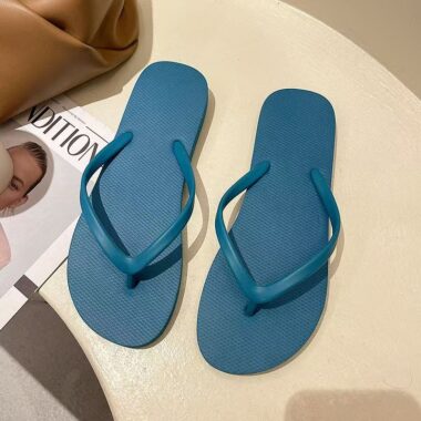 custom minimalist women rubber flip flops supplier