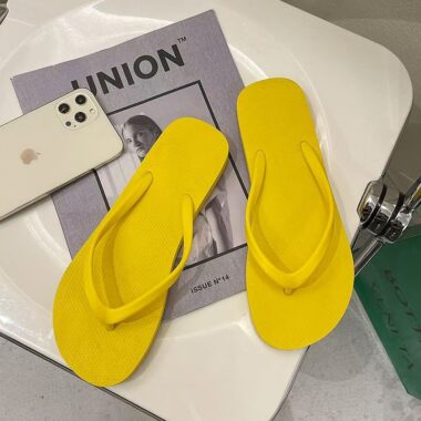 custom minimalist women rubber flip flops supplier