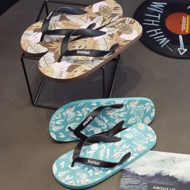 custom non-slip beach men rubber flip flops factory
