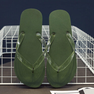 custom outdoor beach high-quality men women PVC flip flops factory