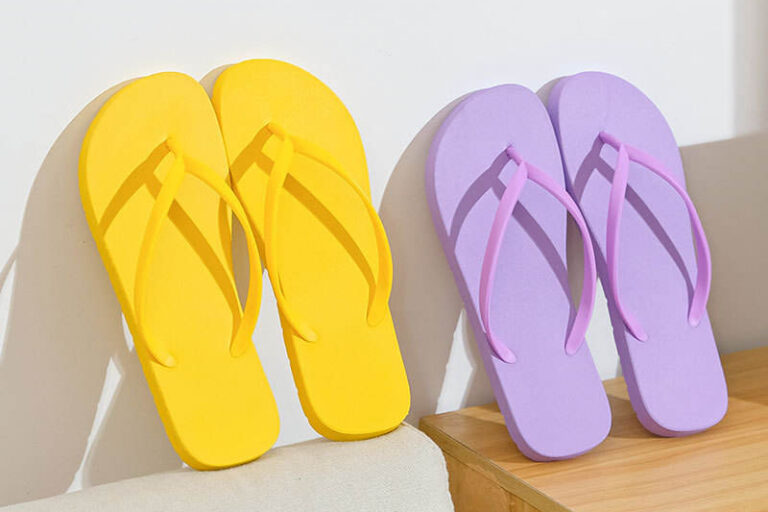 custom elegant beach women PVC flip flops factory