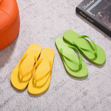 custom elegant beach women PVC flip flops factory