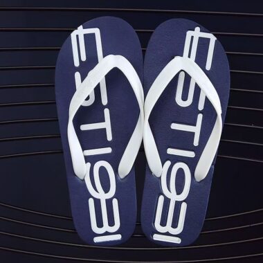 custom outdoor men rubber flip flops supplier