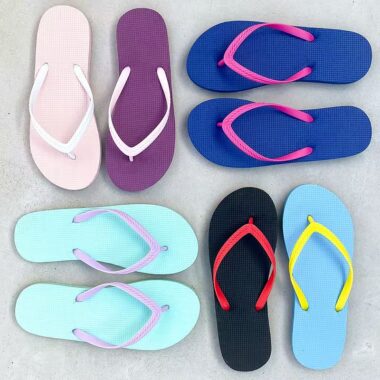 Custom summer fashion women PVC flip flops factory