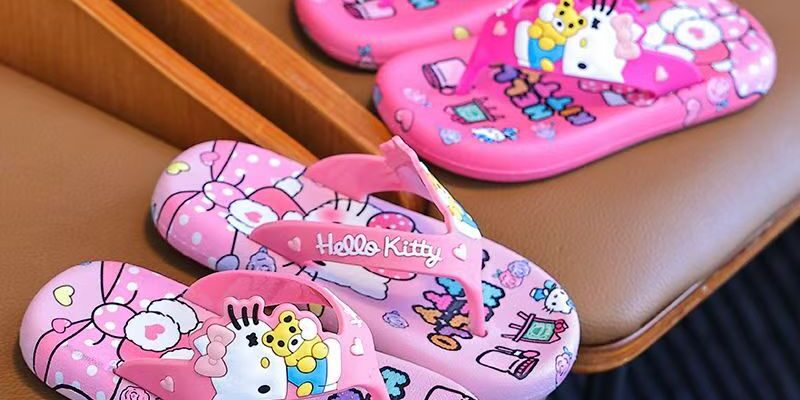 Hello Kitty girls soft non-slip kids flip flops
