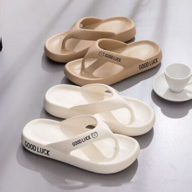 Fashion lightweight women EVA flip flops wholesale