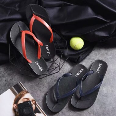 Simple fashion men’s PVC flip flops for summer