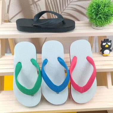 Cute soft non-slip kids flip flops for summer