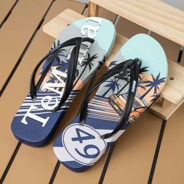 Summer outdoor casual men’s PVC flip flops