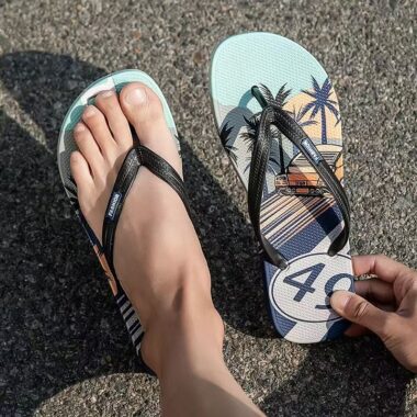 Summer outdoor casual men’s PVC flip flops