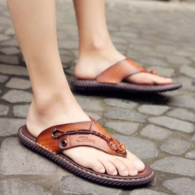 Versatile Casual Summer Men Leather Flip Flops