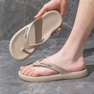 Lightweight Soft Sole Unisex EVA Flip Flops