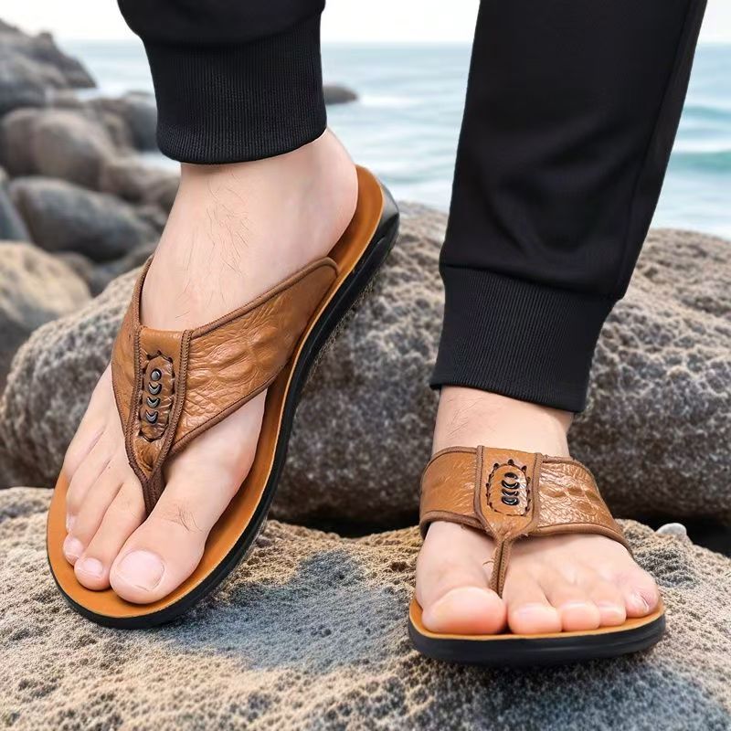 Custom Comfortable Men Leather Flip Flops for Summer