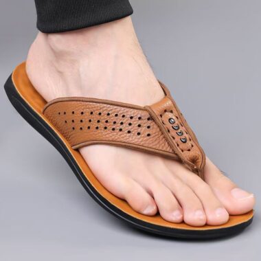 Custom Comfortable Men Leather Flip Flops for Summer