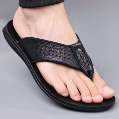Custom Comfortable Men Leather Flip Flops for Summer