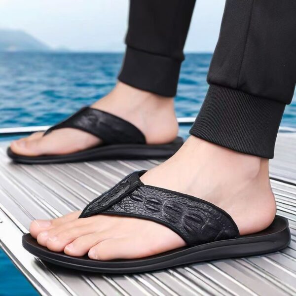 Custom Comfortable Men Leather Flip Flops for Summer