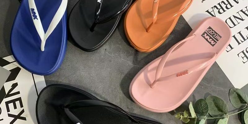 Comfortable Indoor Outdoor Unisex EVA Flip Flops