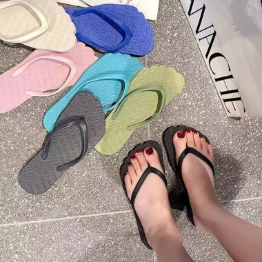 Custom Solid Color Anti-Slip Women Rubber Flip Flops
